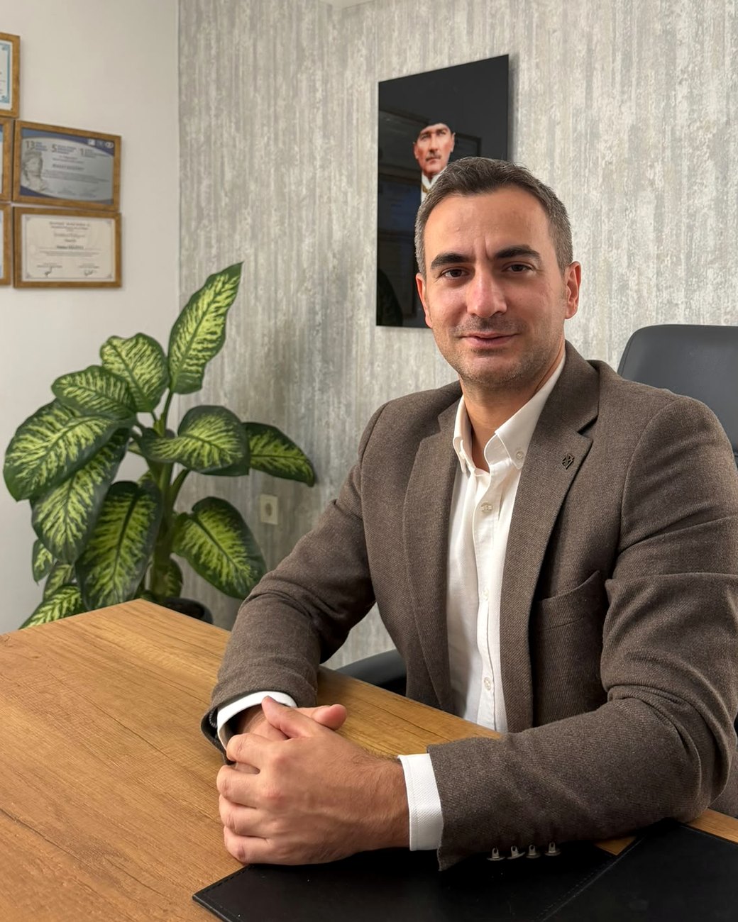 Op. Dr. Hasay Guliyev muayenehanesinde — Çankaya, Ankara